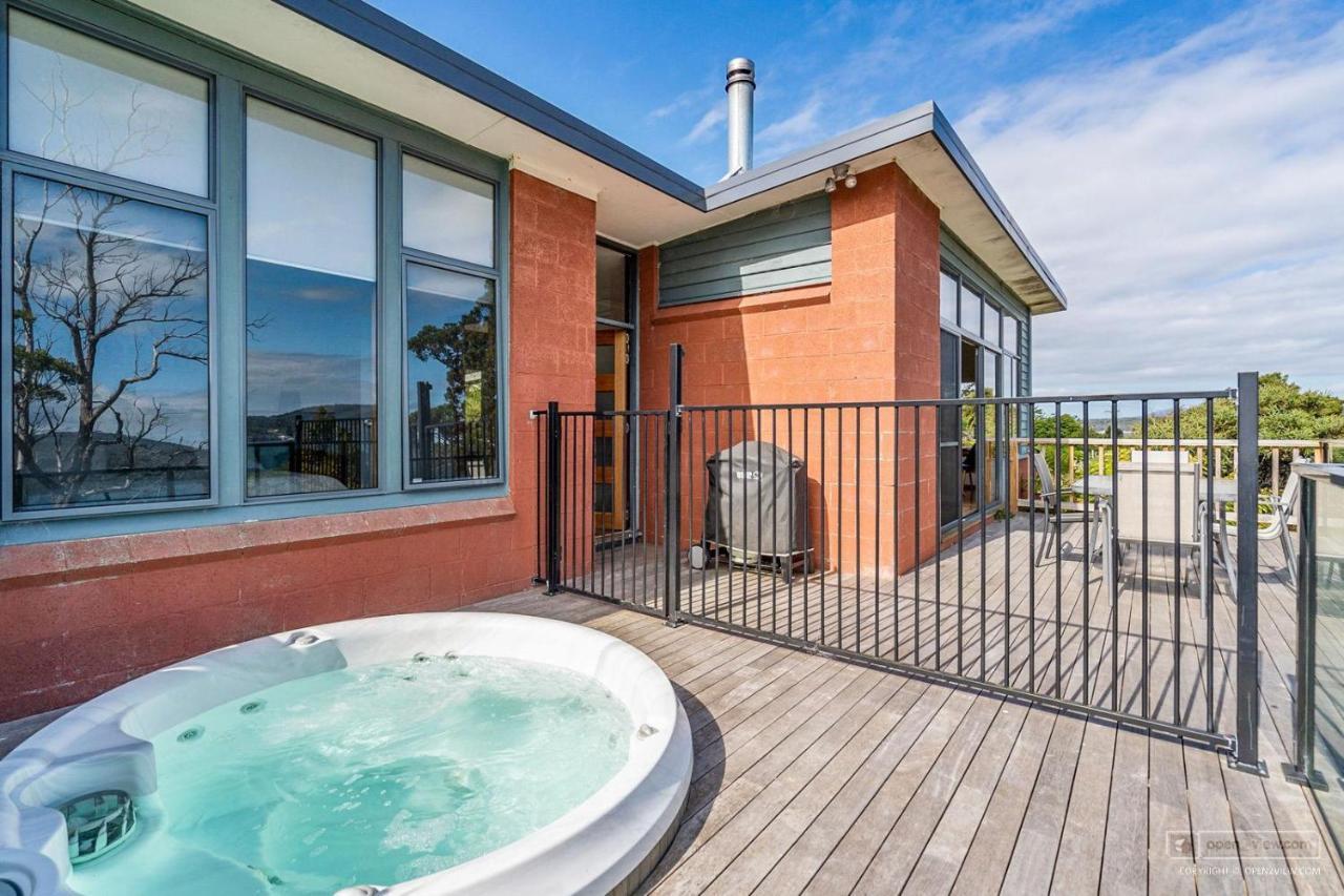 The Beach House- Private Jacuzzi And Wood Fire! Dover ภายนอก รูปภาพ